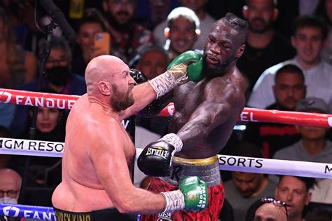 Tyson Fury vs. Deontay Wilder 3 odds, fight card: Breaking down .